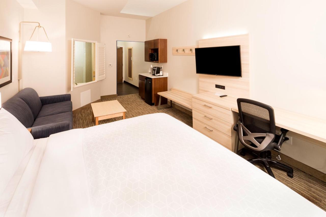 Holiday Inn Express Hotel & Suites Bay City By Ihg Экстерьер фото